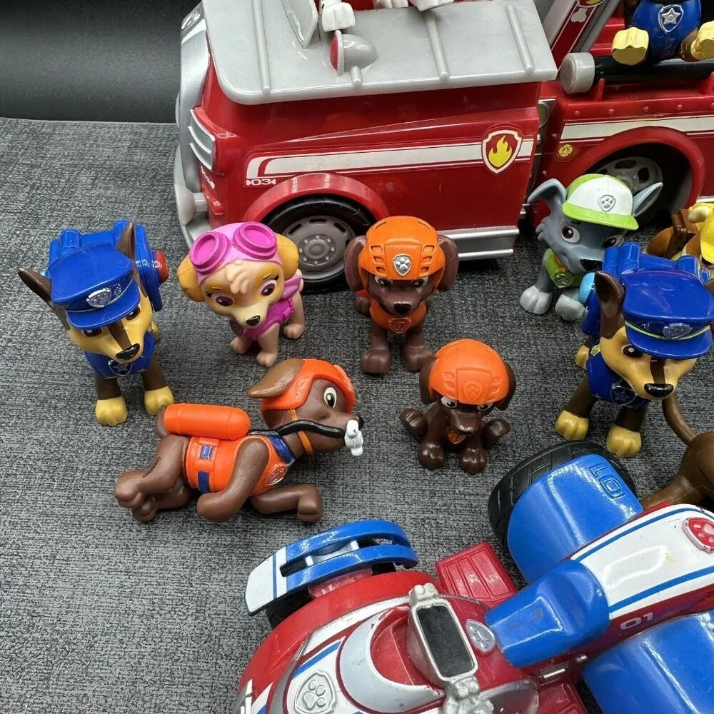 Paw Patrol Toy Lot Figures Vehicles Ryder Marshall Chase Skye Rubble Zuma